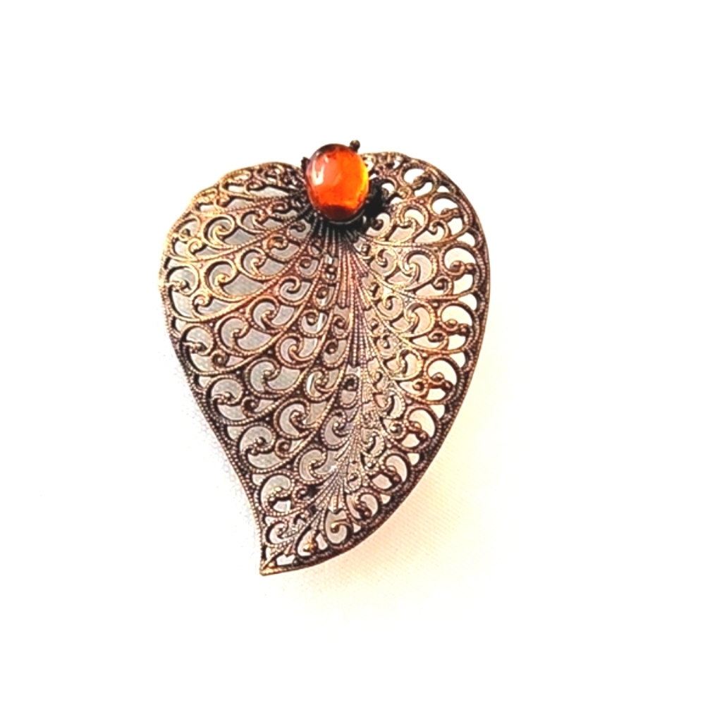 Vintage Filigree & Amber Stone Heart Brooch